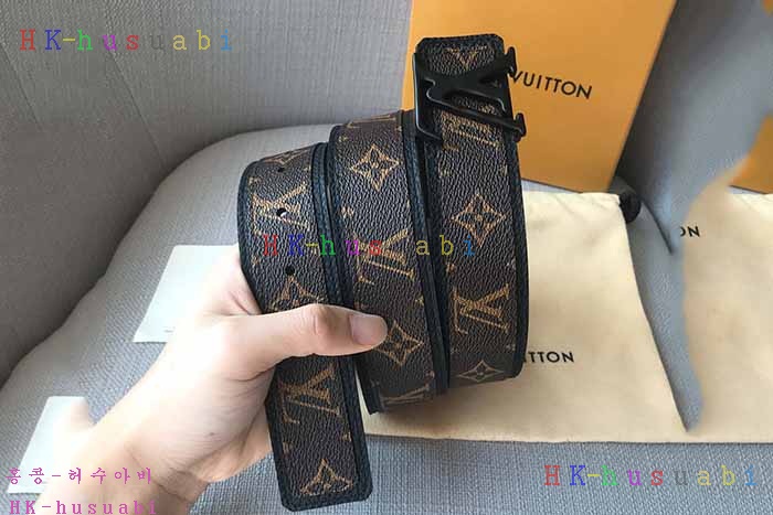 NEW 루이비통 벨트 신상 LV 724555