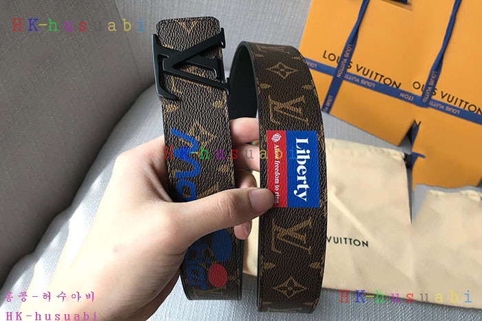 NEW 루이비통 벨트 신상 LV 724554