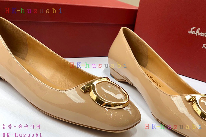 NEW 페라가모 신발 신상 F 4758231
