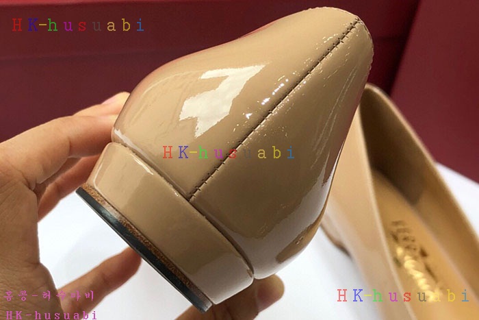 NEW 페라가모 신발 신상 F 4758231