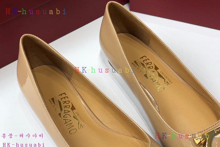 NEW 페라가모 신발 신상 F 4758231