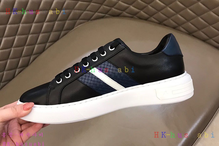 NEW 발리 스니커즈 신상 B 736650