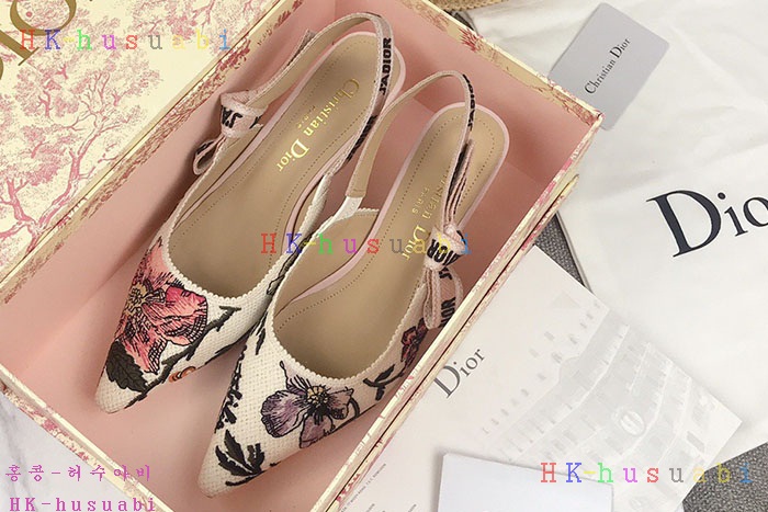 NEW 디올 신발 신상 DR 1243571