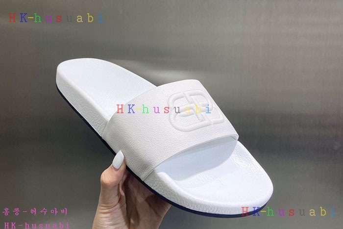 NEW 발렌시아가 신발 신상 B 744472