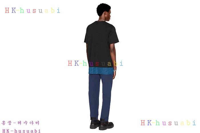 NEW 디올 반팔티 신상 DR 724553