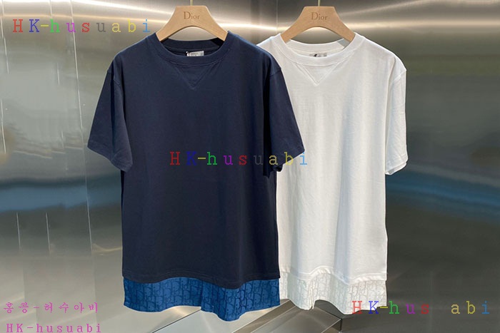 NEW 디올 반팔티 신상 DR 724553