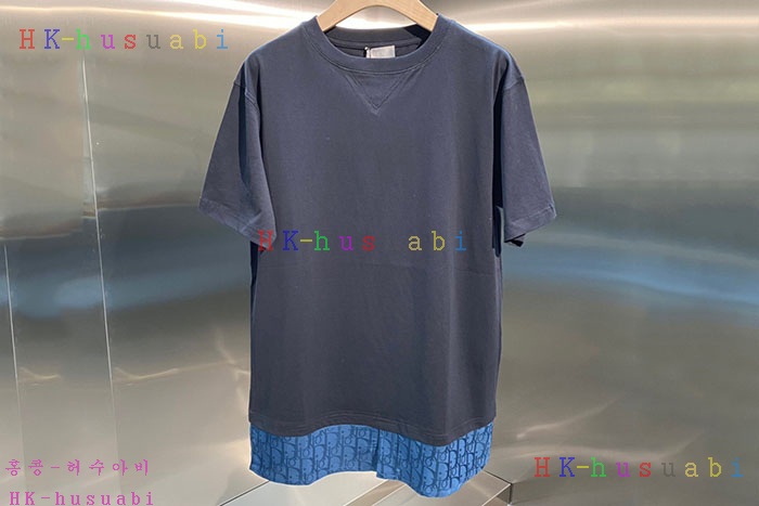 NEW 디올 반팔티 신상 DR 724553
