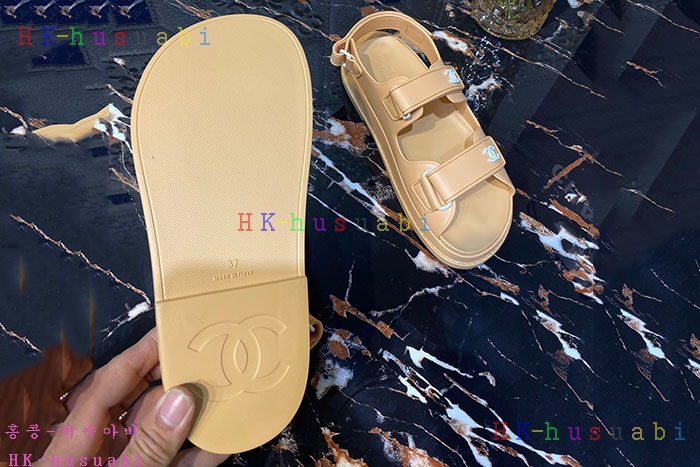 NEW 샤넬 샌들 신상 C 1425905