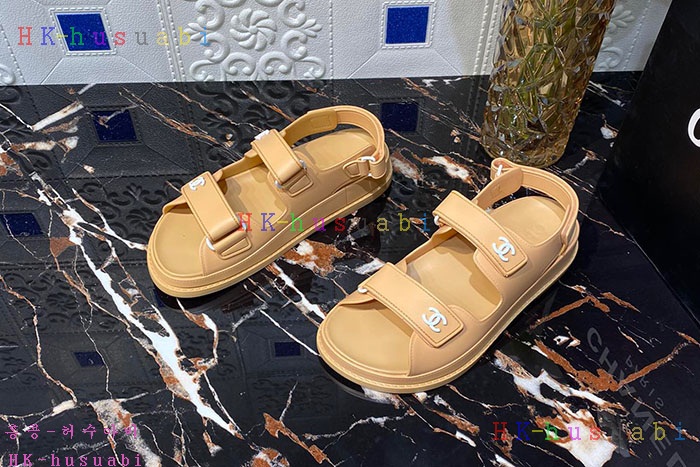 NEW 샤넬 샌들 신상 C 1425905