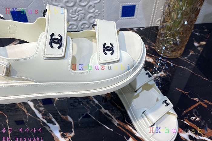 NEW 샤넬 샌들 신상 C 1425908
