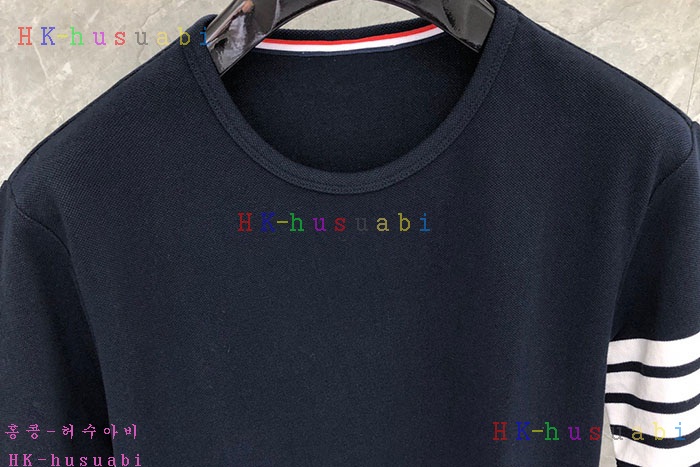 NEW 톰브라운 반팔티 신상 TB 724456