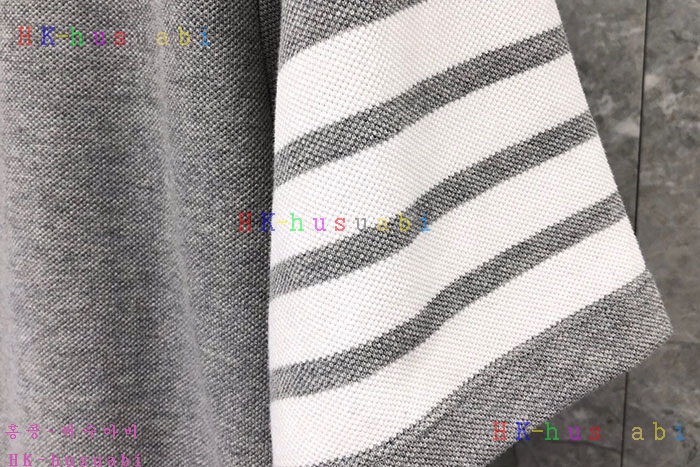 NEW 톰브라운 반팔티 신상 TB 724457