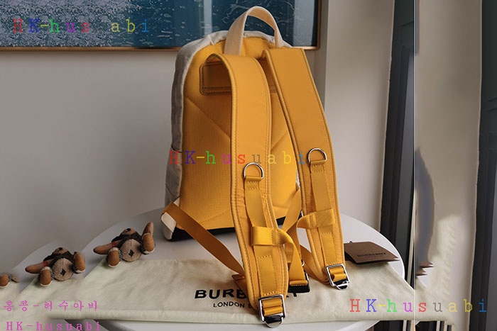 ★미러급★버버리 라지 로고 프린트 코튼 캔버스 백팩 BB 427550