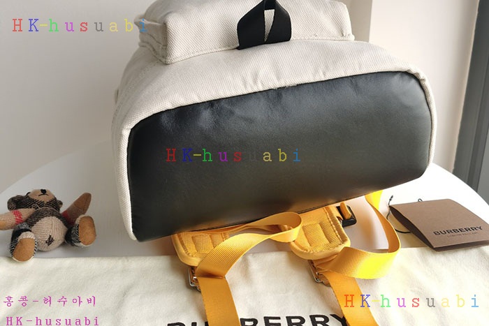 ★미러급★버버리 라지 로고 프린트 코튼 캔버스 백팩 BB 427550
