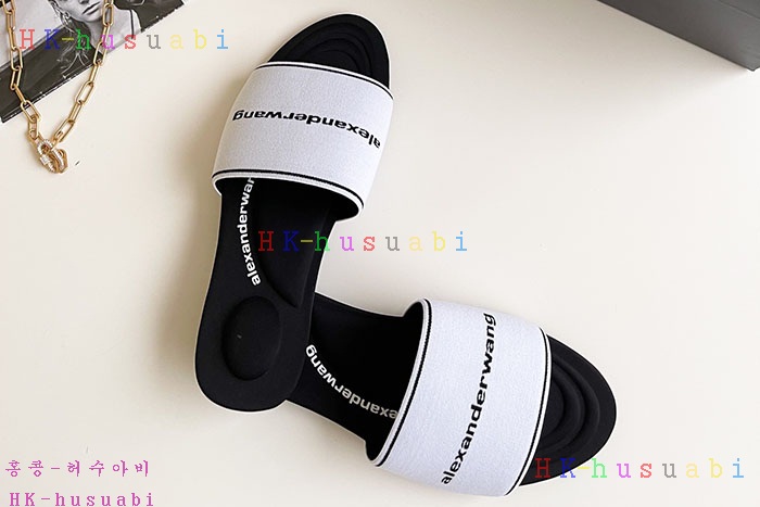 NEW 알렉산더왕 슬리퍼 신상 W4242441
