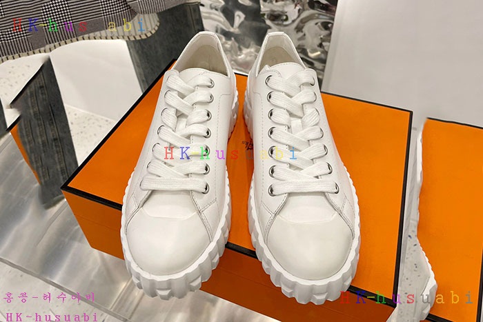 NEW 에르메스 스니커즈 신상 H 2438552