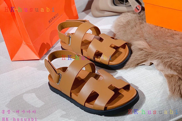 NEW 에르메스 신발 신상 H 24385550