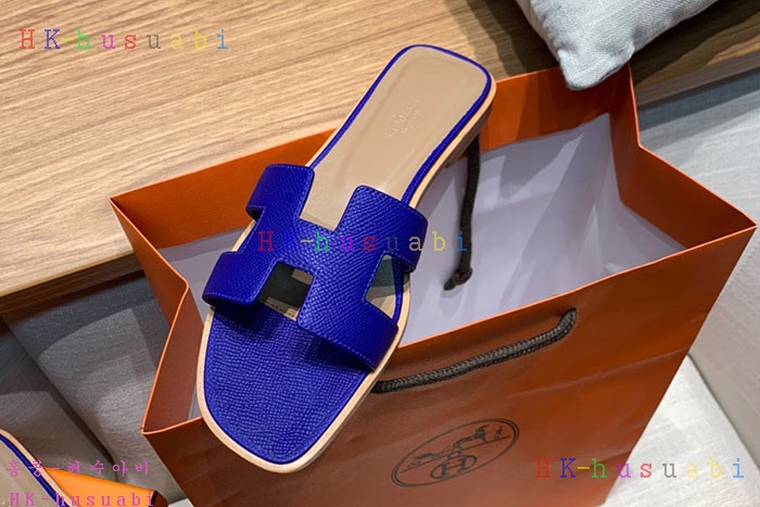 NEW 에르메스 슬리퍼 신상 H 243562