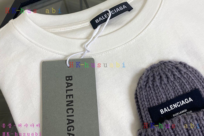 NEW 발렌시아가 반팔티 신상 B 3232551