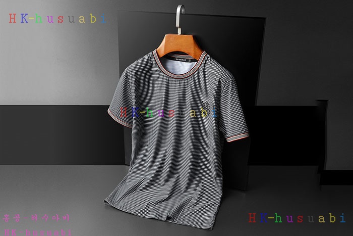 NEW 버버리 반팔티 신상 BB 7245904