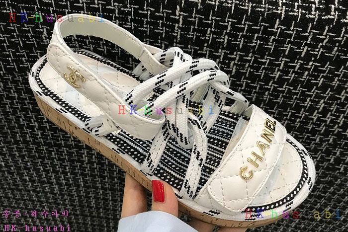 NEW  샤넬 샌들 신상 C 335255