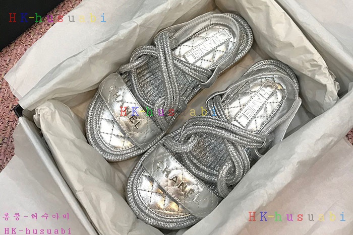 NEW  샤넬 샌들 신상 C 335256