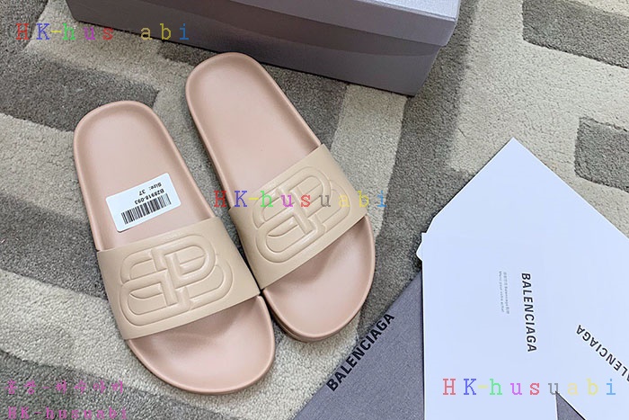 NEW 발렌시아가 슬리퍼 신상 B 447570