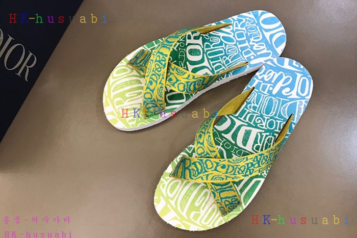 NEW 디올 슬리퍼 신상 DR 424781