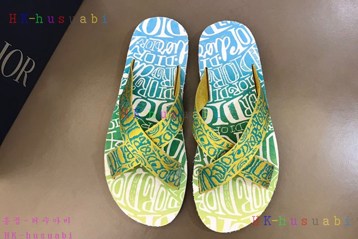 NEW 디올 슬리퍼 신상 DR 424781