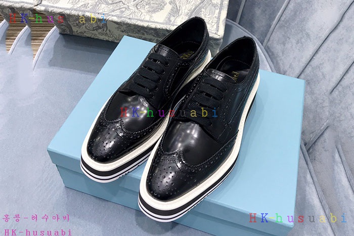 NEW 프라다 신발 신상 P 247720