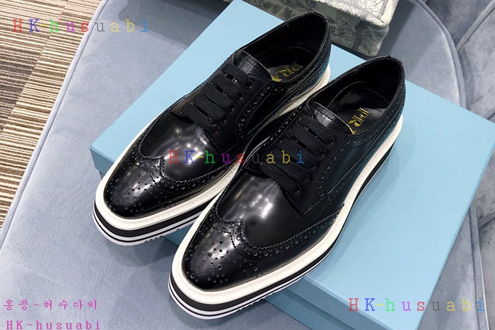 NEW 프라다 신발 신상 P 247720
