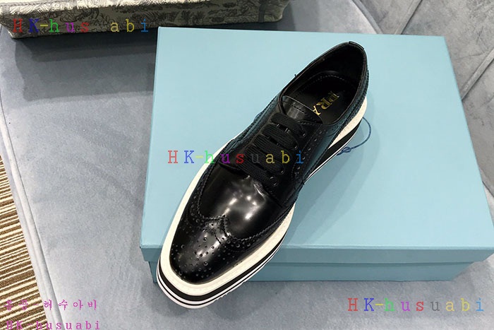 NEW 프라다 신발 신상 P 247720
