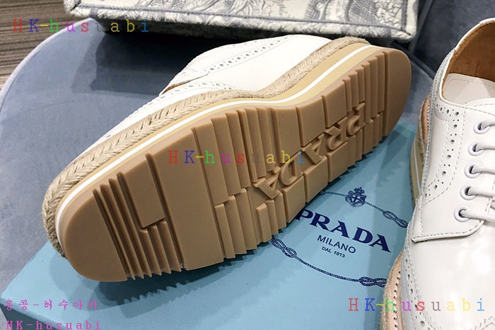NEW 프라다 신발 신상 P 247730