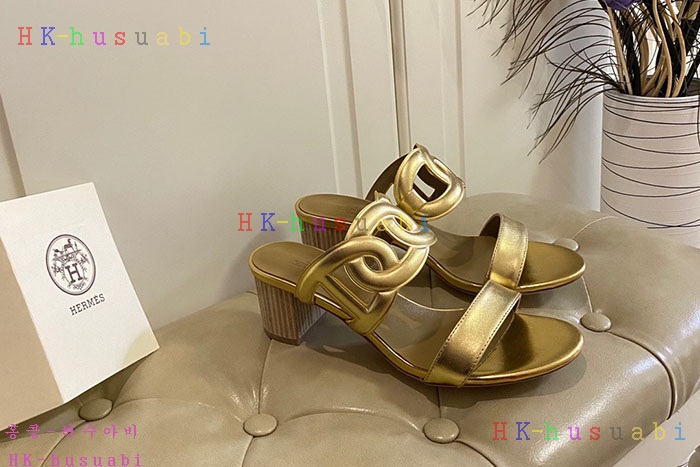 NEW 에르메스 샌들 신상 H 2424125