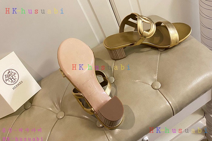 NEW 에르메스 샌들 신상 H 2424125