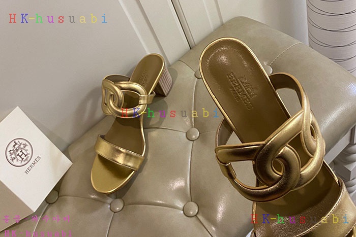 NEW 에르메스 샌들 신상 H 2424125
