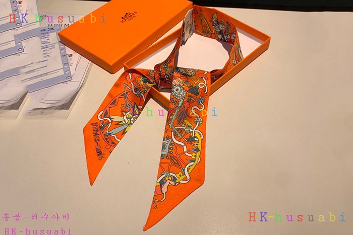 NEW 에르메스 스카프 신상 H 2224352