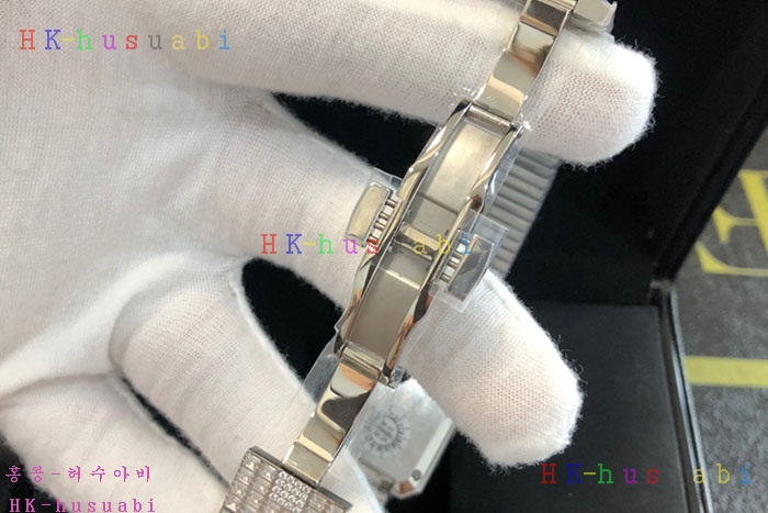 NEW 샤넬 여성용 시계 C 242220