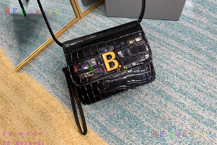 ★미러급★발렌시아가 B플랩백 B854222