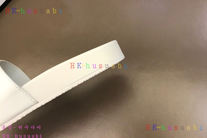 NEW 구찌 슬리퍼 신상 GU 325011