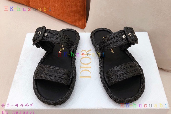 NEW 디올 신발 신상 DR 857222