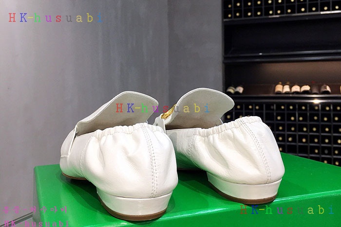 NEW 보테가베네타 신발 신상  BV 52524