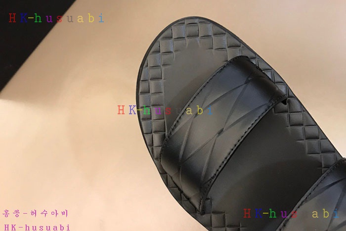 NEW 보테가베네타 남성 슬리퍼 BV 525221