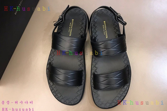 NEW 보테가베네타 남성 슬리퍼 BV 525221