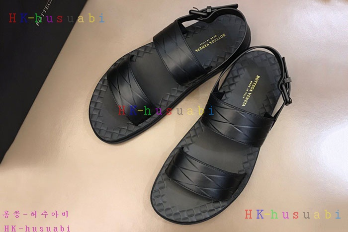 NEW 보테가베네타 남성 슬리퍼 BV 525221