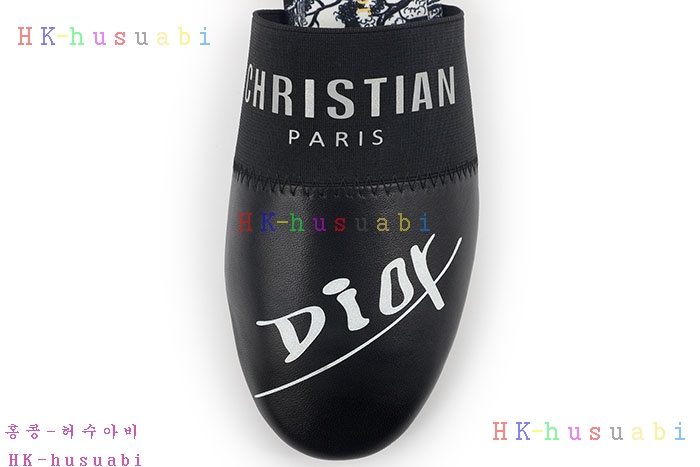 NEW 디올 슬리퍼 신상 DR 933445