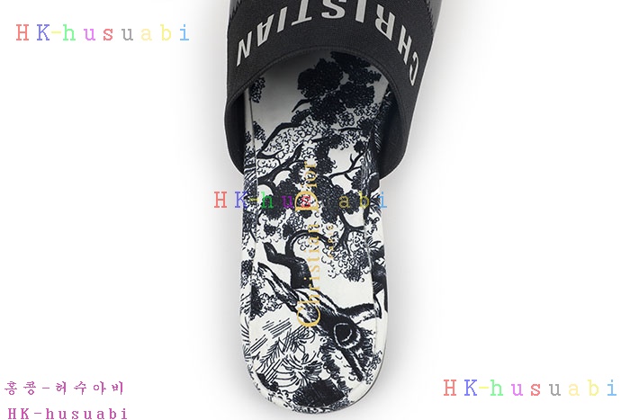 NEW 디올 슬리퍼 신상 DR 933445