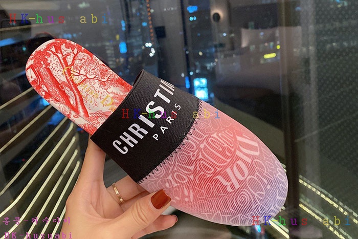 NEW 디올 슬리퍼 신상 DR 933447