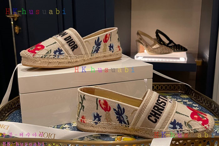 NEW 디올 신발 신상 DR 934540