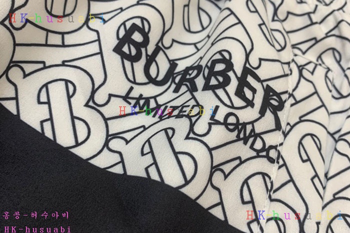 NEW 버버리 반바지 신상 BB  835221